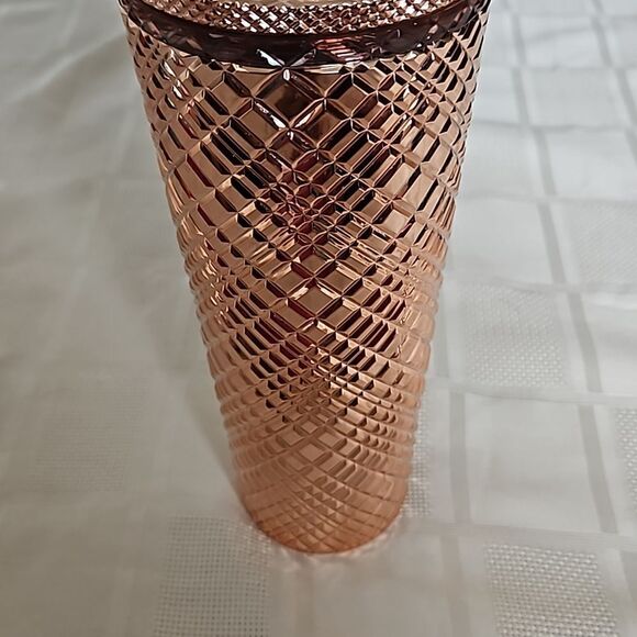 Starbucks Rose Gold Studded Cold Cup Tumbler 2021 24oz 710ml - Picture 8 of 16